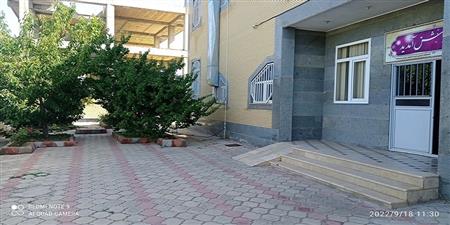نمایی دیگر از محوطه کتابخانه